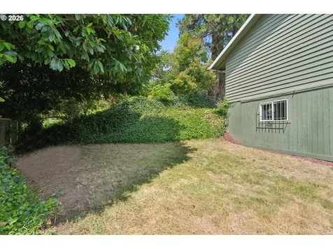 2833 NE 89th Avenue Portland OR 97220
