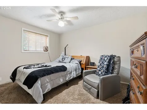 2316 SE 141st Avenue Portland OR 97233