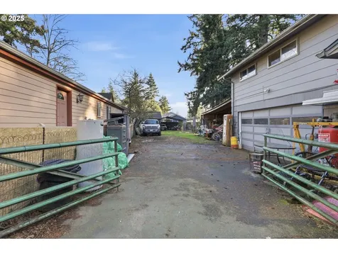 2316 SE 141st Avenue Portland OR 97233