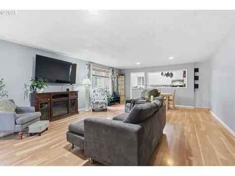 2316 SE 141st Avenue Portland OR 97233