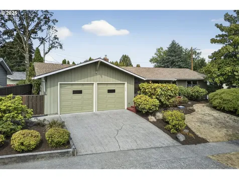 1605 SW Filmont Avenue Portland OR 97225
