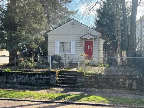 1007 W 16th Street Vancouver WA 98660