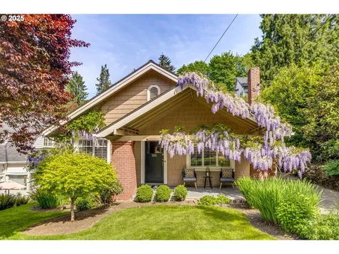 2748 SW Old Orchard Road Portland OR 97201