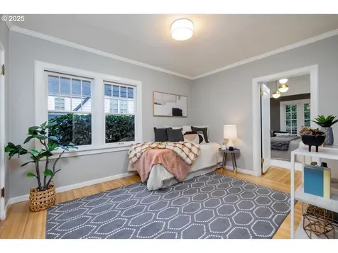 2748 SW Old Orchard Road Portland OR 97201