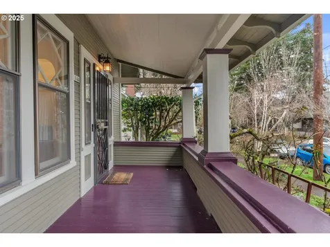1144 SE Nehalem Street Portland OR 97202