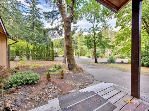 17350 SW Finnigan Hill Road Hillsboro OR 97123