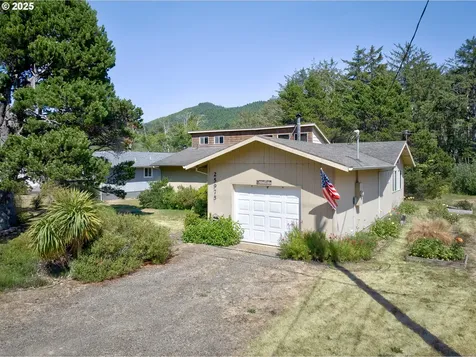 25975 David Avenue Rockaway Beach OR 97136