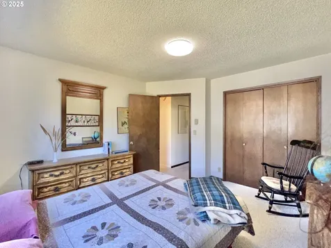 25975 David Avenue Rockaway Beach OR 97136