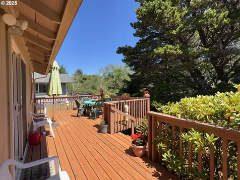 25975 David Avenue Rockaway Beach OR 97136