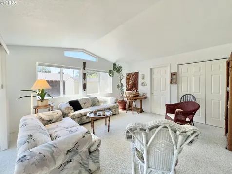 25975 David Avenue Rockaway Beach OR 97136