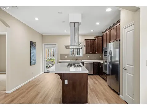 9445 NW Harvest Hill Drive Portland OR 97229