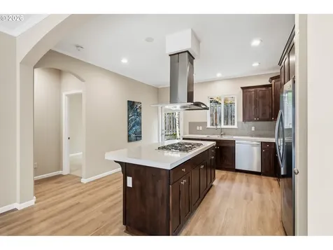 9445 NW Harvest Hill Drive Portland OR 97229