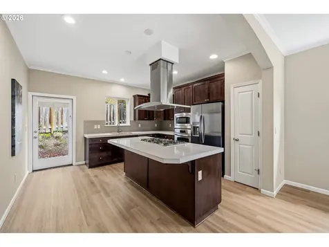 9445 NW Harvest Hill Drive Portland OR 97229