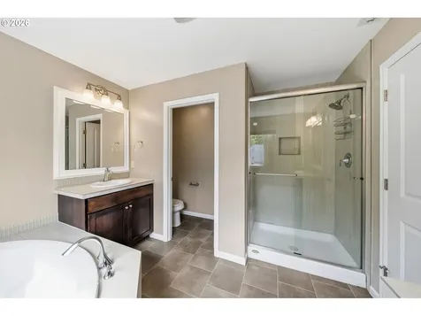 9445 NW Harvest Hill Drive Portland OR 97229