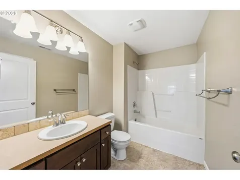 9445 NW Harvest Hill Drive Portland OR 97229