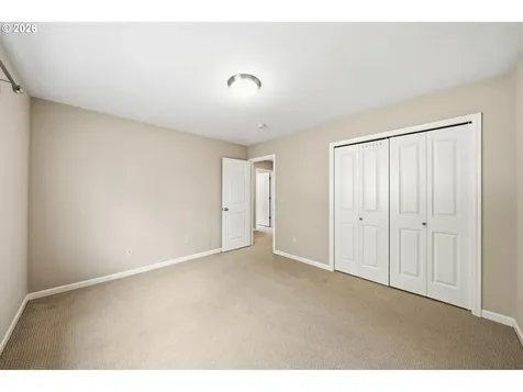9445 NW Harvest Hill Drive Portland OR 97229