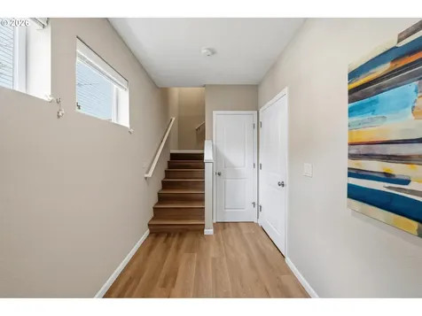 9445 NW Harvest Hill Drive Portland OR 97229