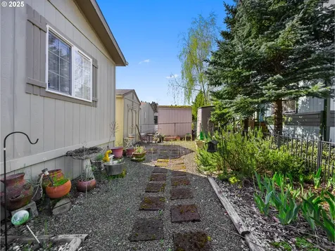 10400 SE Cook Court Milwaukie OR 97222
