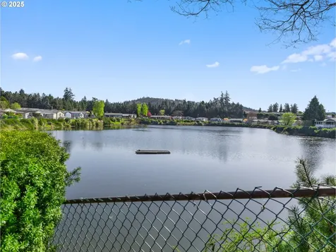 10400 SE Cook Court Milwaukie OR 97222