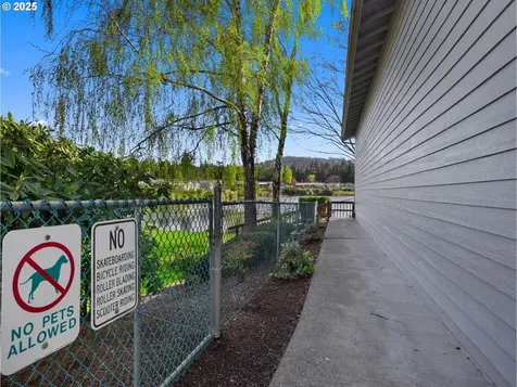 10400 SE Cook Court Milwaukie OR 97222