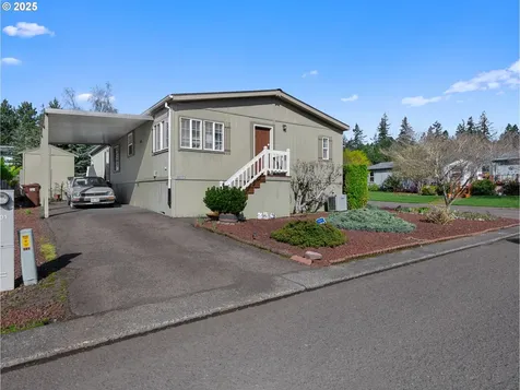 10400 SE Cook Court Milwaukie OR 97222