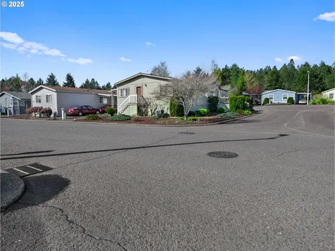 10400 SE Cook Court Milwaukie OR 97222