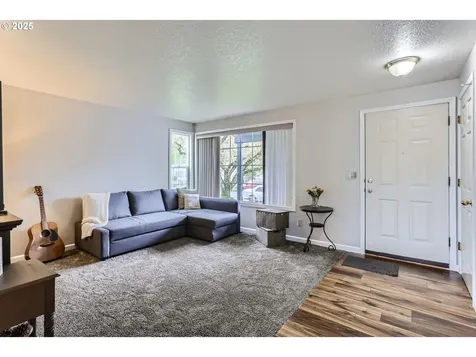 21651 SW Kristin Court Beaverton OR 97003