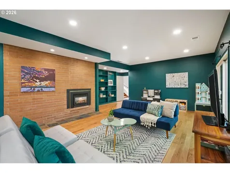 2637 SW Patton Court Portland OR 97201