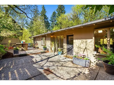 2637 SW Patton Court Portland OR 97201