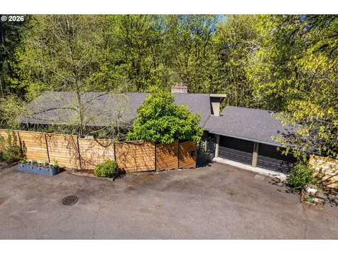 2637 SW Patton Court Portland OR 97201