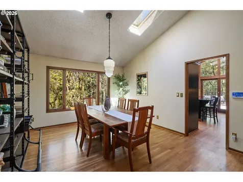 2637 SW Patton Court Portland OR 97201