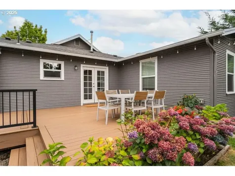 5425 NE 40th Avenue Portland OR 97211