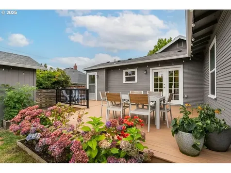5425 NE 40th Avenue Portland OR 97211