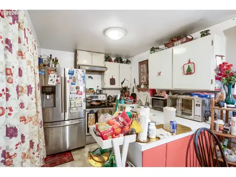 11842 SW Iron Horse Lane Beaverton OR 97008