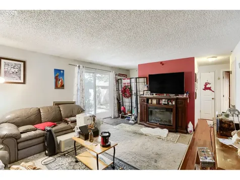 11842 SW Iron Horse Lane Beaverton OR 97008