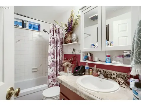 11842 SW Iron Horse Lane Beaverton OR 97008