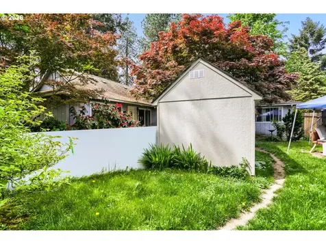 11842 SW Iron Horse Lane Beaverton OR 97008