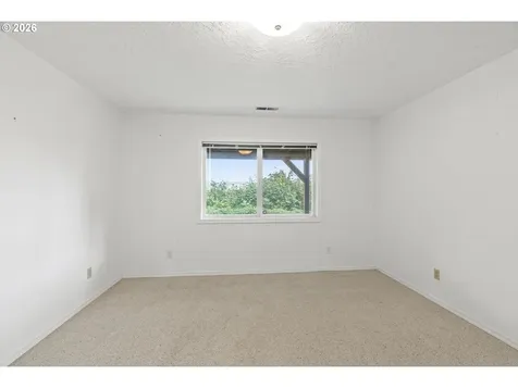32215 NW Eagle Crest Drive Ridgefield WA 98642