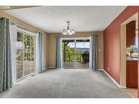 32215 NW Eagle Crest Drive Ridgefield WA 98642