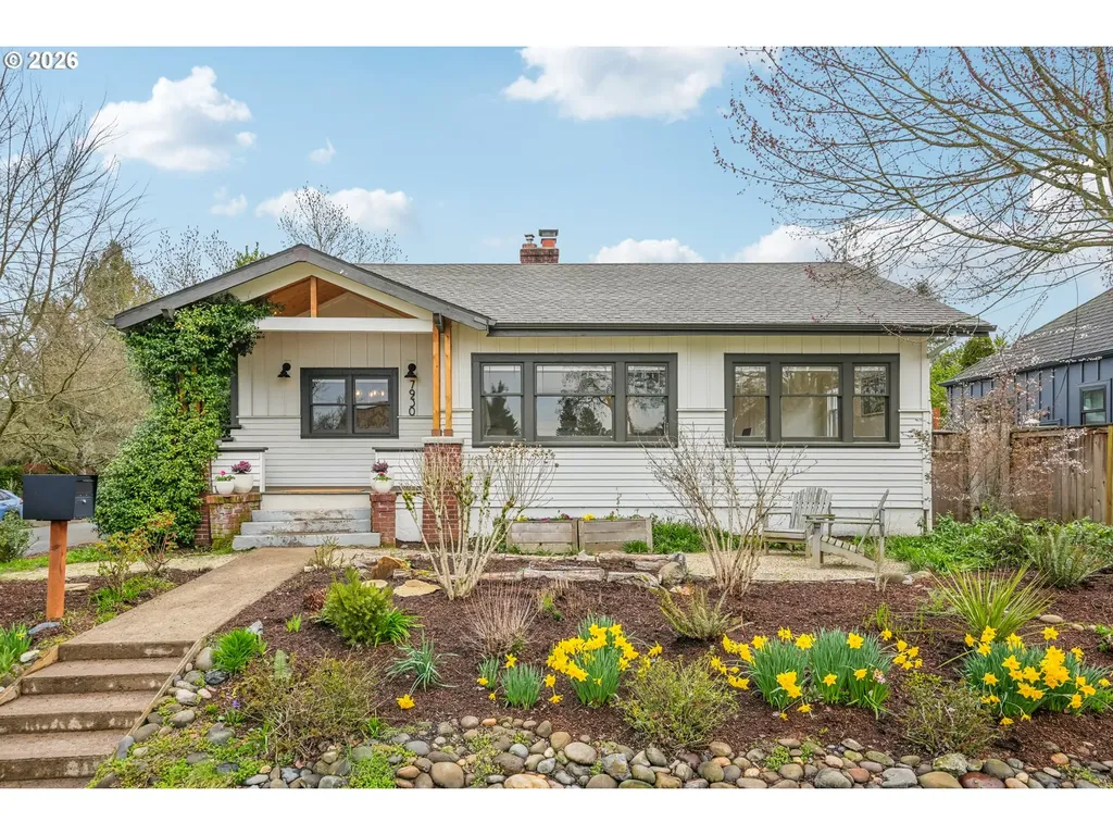 7930 N Emerald Avenue Portland OR 97217