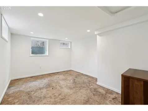 7930 N Emerald Avenue Portland OR 97217