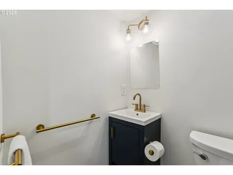 7930 N Emerald Avenue Portland OR 97217