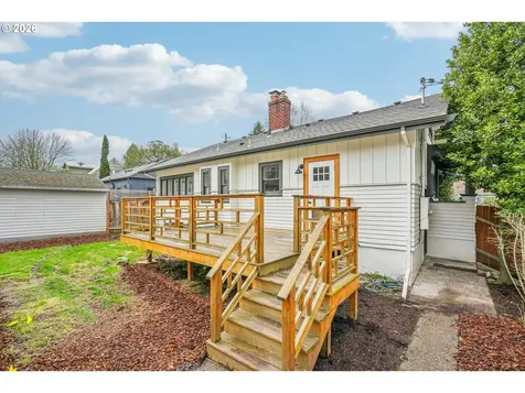 7930 N Emerald Avenue Portland OR 97217