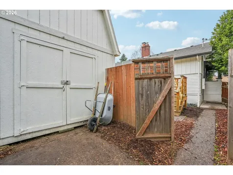 7930 N Emerald Avenue Portland OR 97217