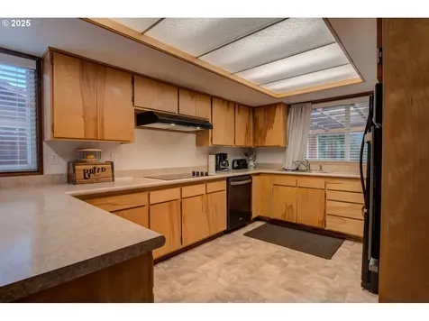 1620 26th Street Florence OR 97439
