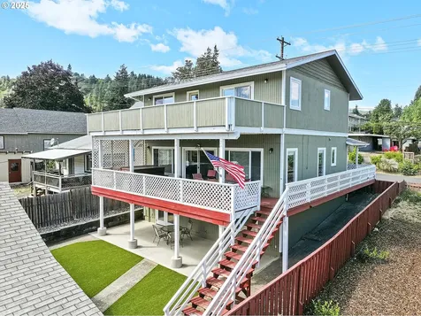247 NE Washington Street White Salmon WA 98672