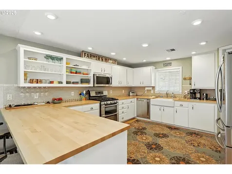 247 NE Washington Street White Salmon WA 98672