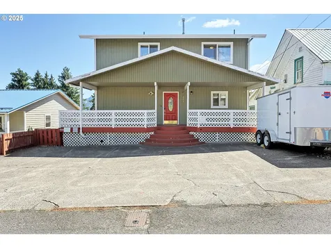 247 NE Washington Street White Salmon WA 98672