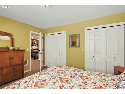 247 NE Washington Street White Salmon WA 98672