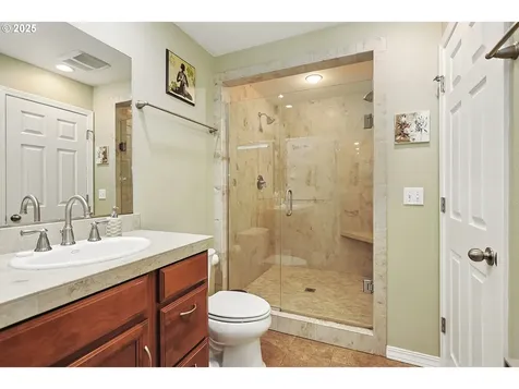 247 NE Washington Street White Salmon WA 98672